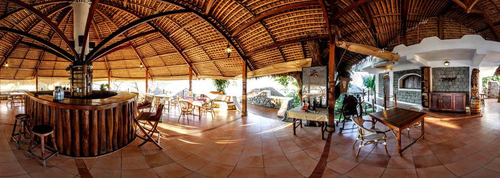 Auberge Le Maki Lodge Ampangorinana Eksteriør billede